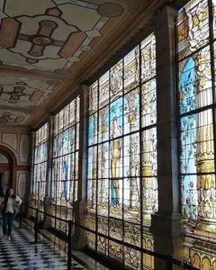 Chapultec Castle Large